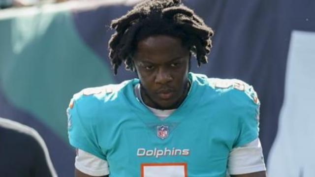 Dolphins QB Bridgewater leaves with injuries vs. Jets