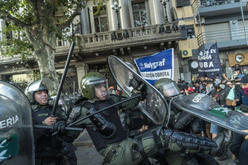 Protesta frente al Congreso. 