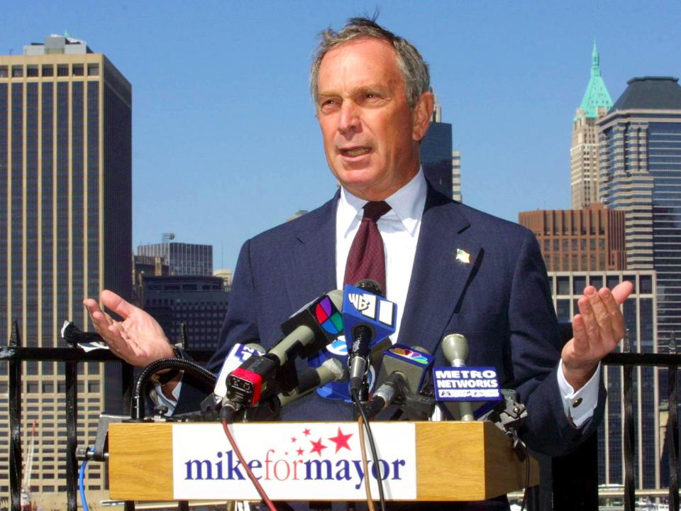 Bloomberg runs for mayor
