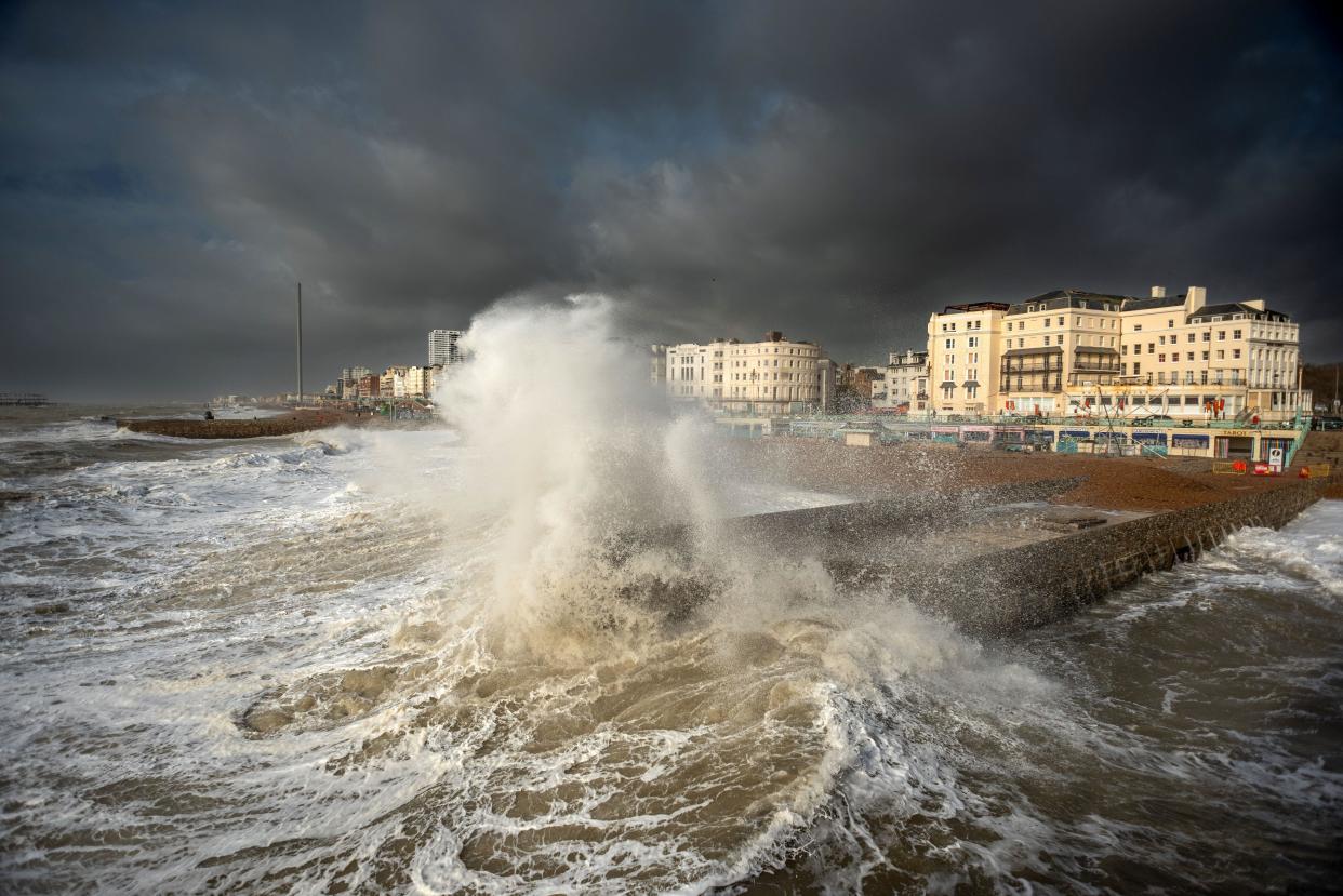 Brighton, November 13th 2023: Storm Debi battering the seafront at high tide in Brighton this morning Credit: Andrew Hasson/Alamy Live News