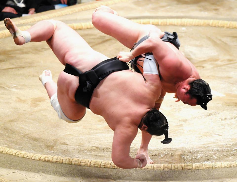 Grand Sumo New Year Tournament