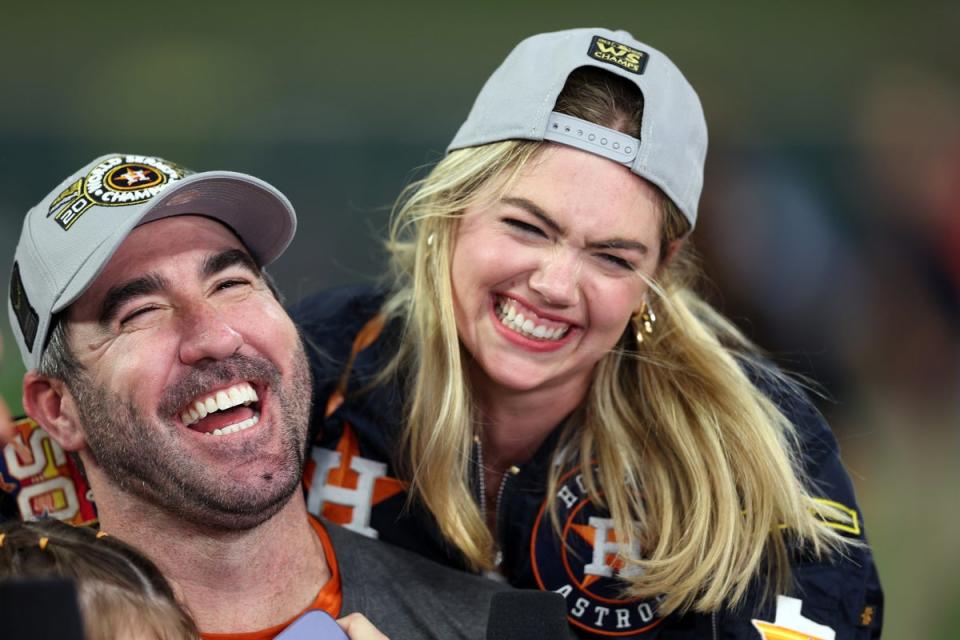 Kate Upton celebrates World Series win with Justin Verlander during post-game interview (Getty Images)