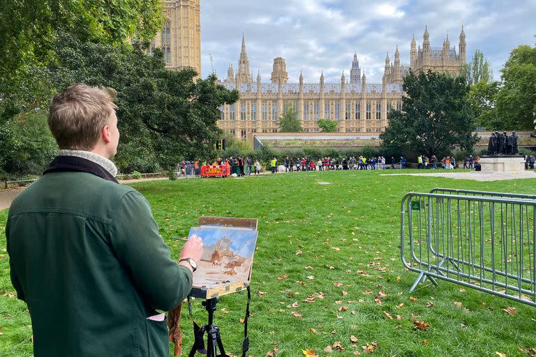 Scott Fraser, artista seleccionado para pintar un cuadro de una escena memorable