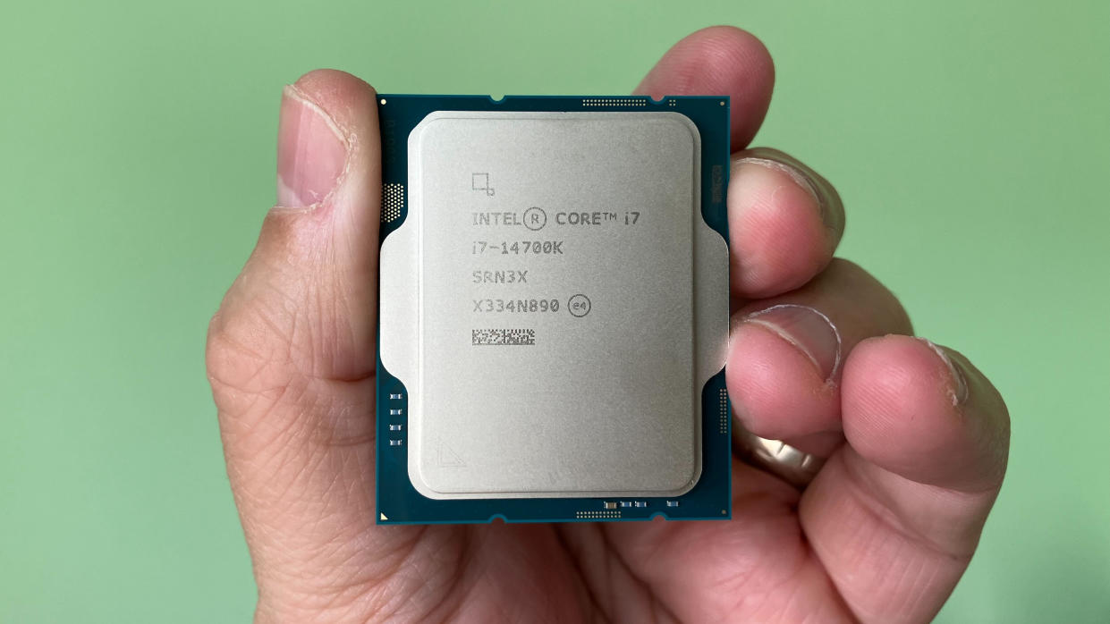  Intel Core i7-14700K. 