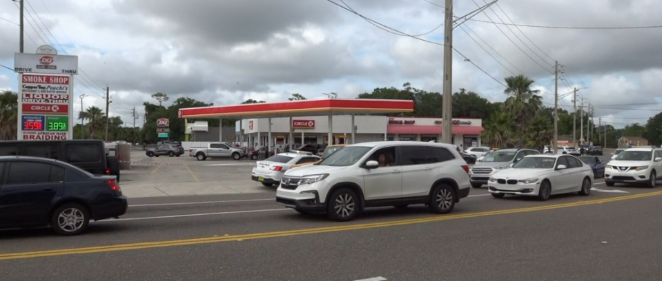 The Jacksonville Sheriff's Office works the scene of a second police shooting in 24 hours, this one fatal at New Berlin Road and North Main Street.