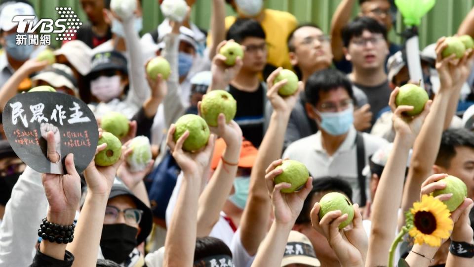 民眾黨遊行登場。（圖／胡瑞麒攝）