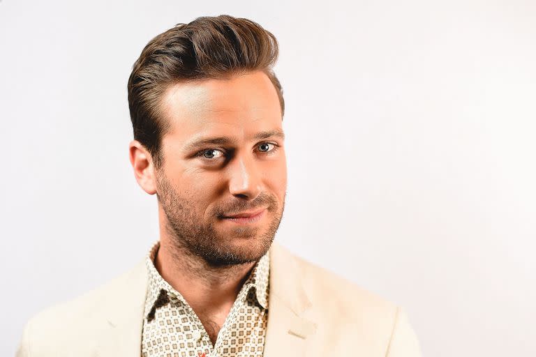 La carrera de Armie Hammer pierde cada vez más impulso, tras la denuncias de abuso