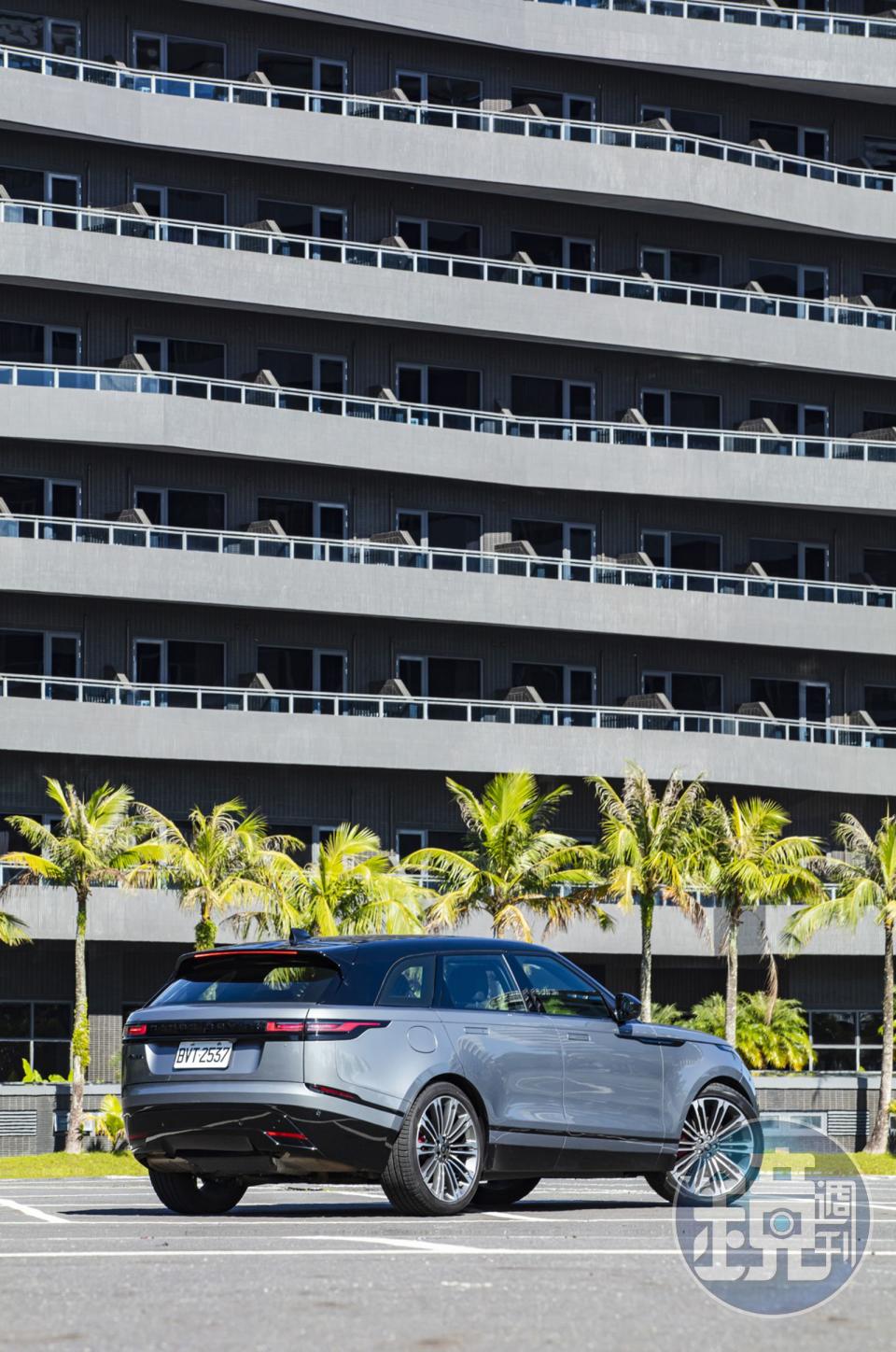 RANGE ROVER Velar P250 Dynamic SE