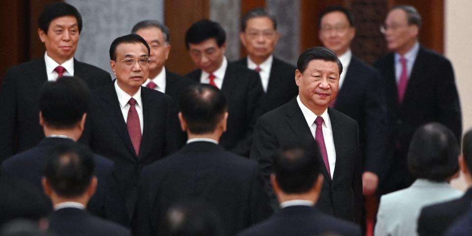 An image of Chinese leader Xi Jinping and the Politburo Standing Committee