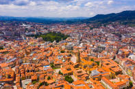 Vivir de alquiler en Asturias costaba en 2020 <strong>7,4 euros</strong> el metro cuadrado. El precio aumentó en un 1,9% durante el año. (Foto: Getty Images).