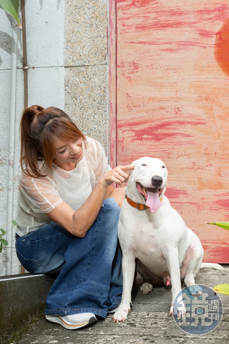 段慧琳養小布最滿意的，就是狗狗可陪伴8歲女兒一起成長。