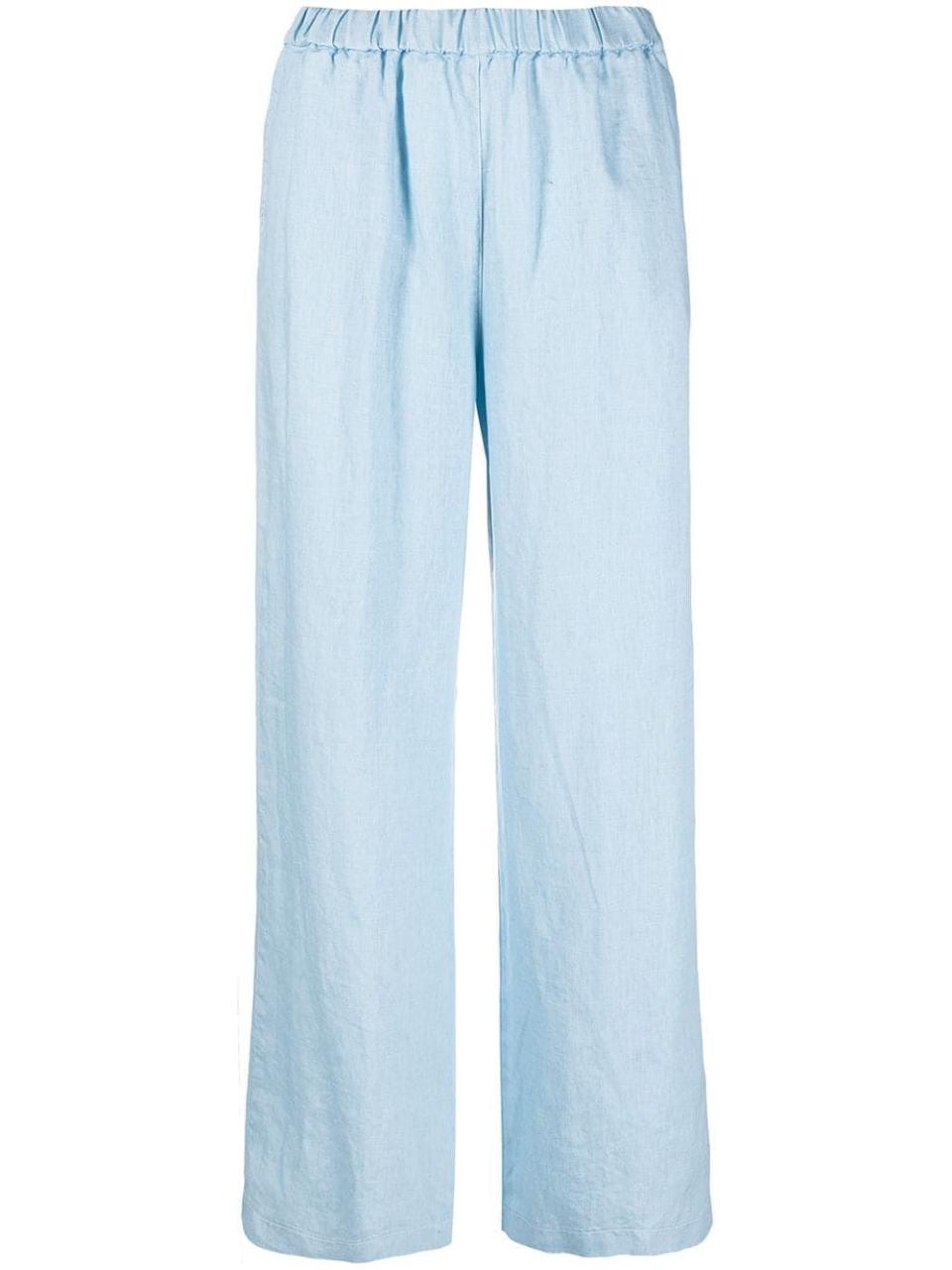 17) Straight-Cut Linen Trousers