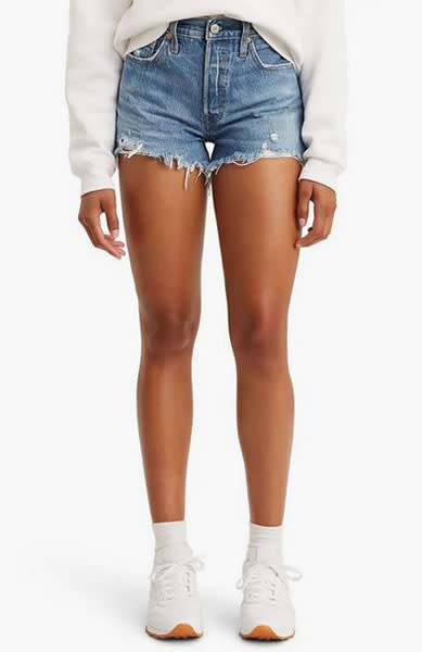 levis-denim-shorts