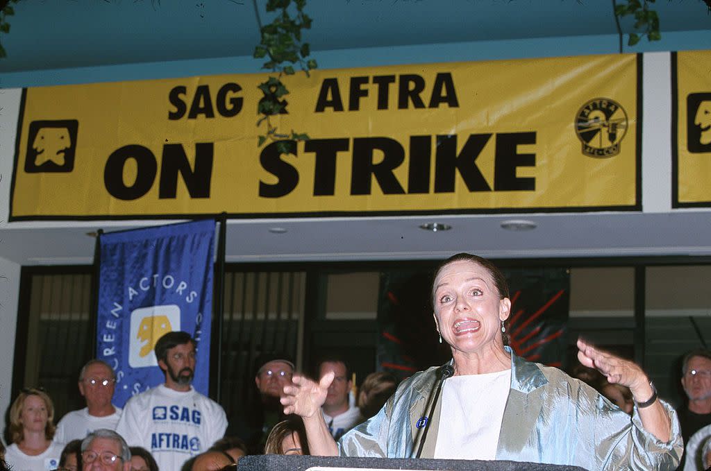 2000 American Association of Advertising Agencies Strike