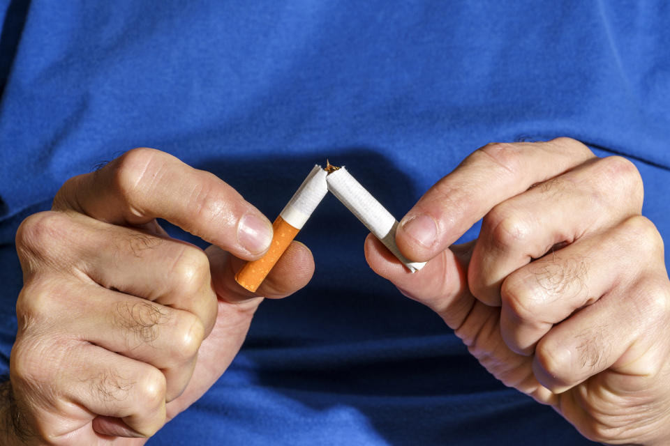 El tabaquismo es de los peores hábitos para la salud, y afecta especialmente a la fertilidad masculina. (Getty Creative)