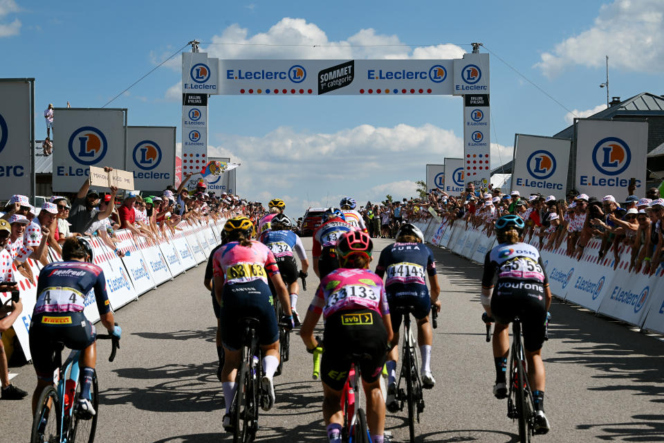 Tour de France Femmes heading towards a polka dot banner