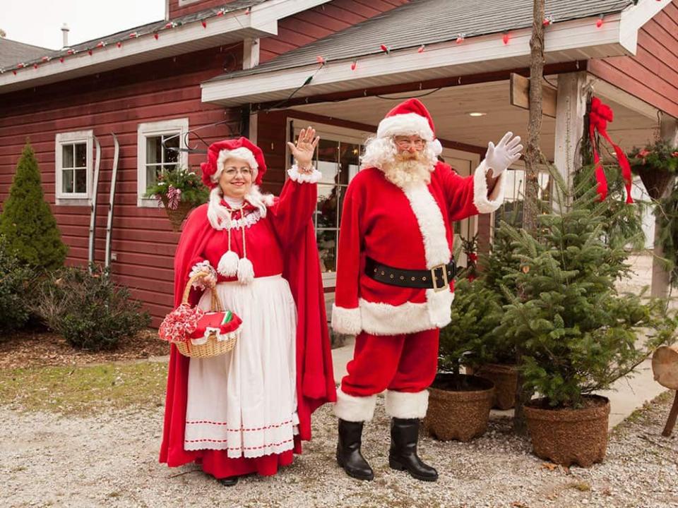 Indiana: Hensler Nursery, Hamlet