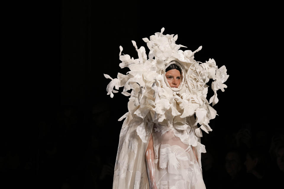 A model wears a creation as part of the Antonio Marras women's Fall-Winter 2024-25 collection presented in Milan, northern Italy, Wednesday, Feb. 21, 2024. (AP Photo/Antonio Calanni)