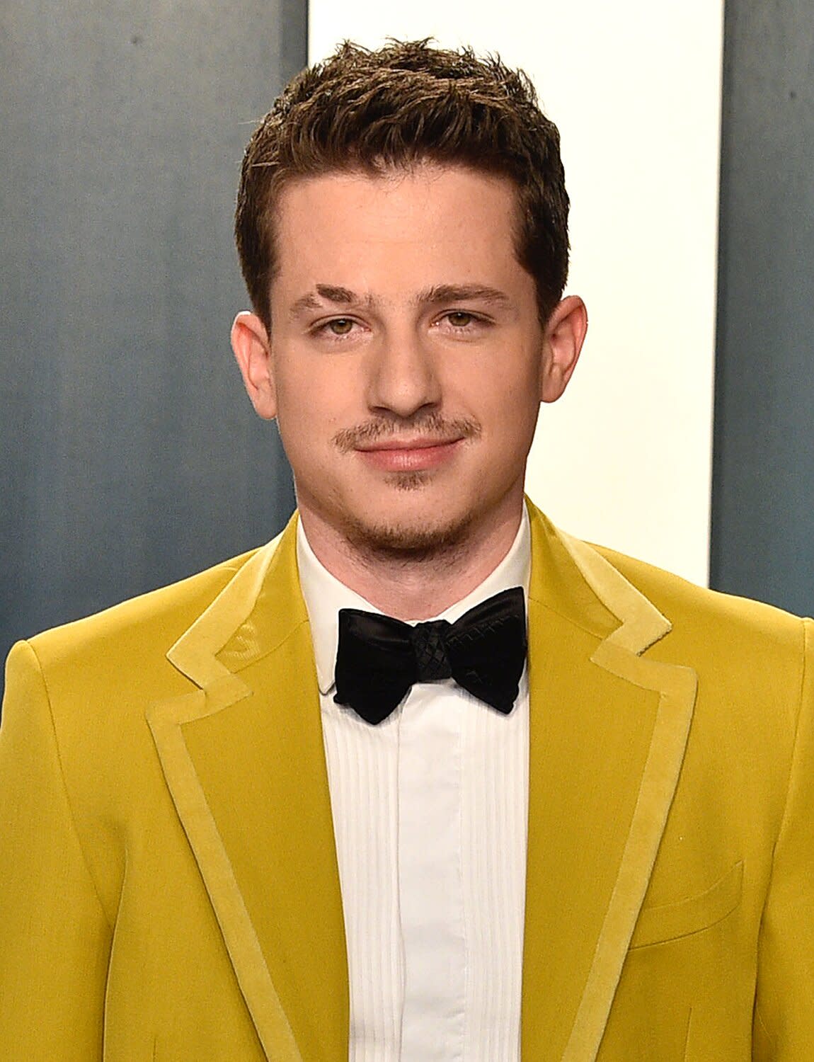 BEVERLY HILLS, CALIFORNIA - FEBRUARY 09: Charlie Puth attends the 2020 Vanity Fair Oscar Party at Wallis Annenberg Center for the Performing Arts on February 09, 2020