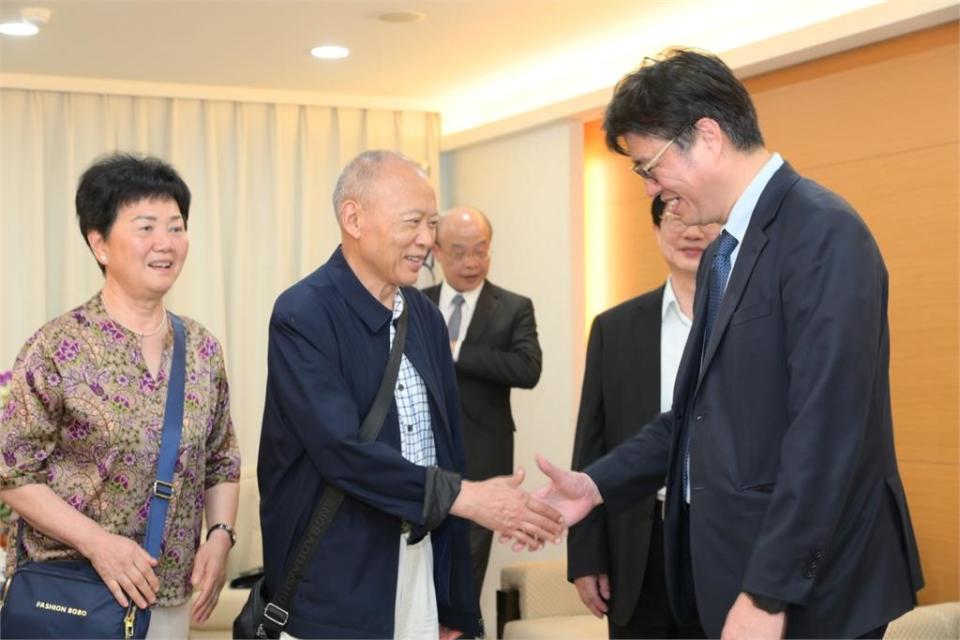 快新聞／四川老兵1949來台「魂歸異鄉」　海基會協助人子來台掃墓圓夢