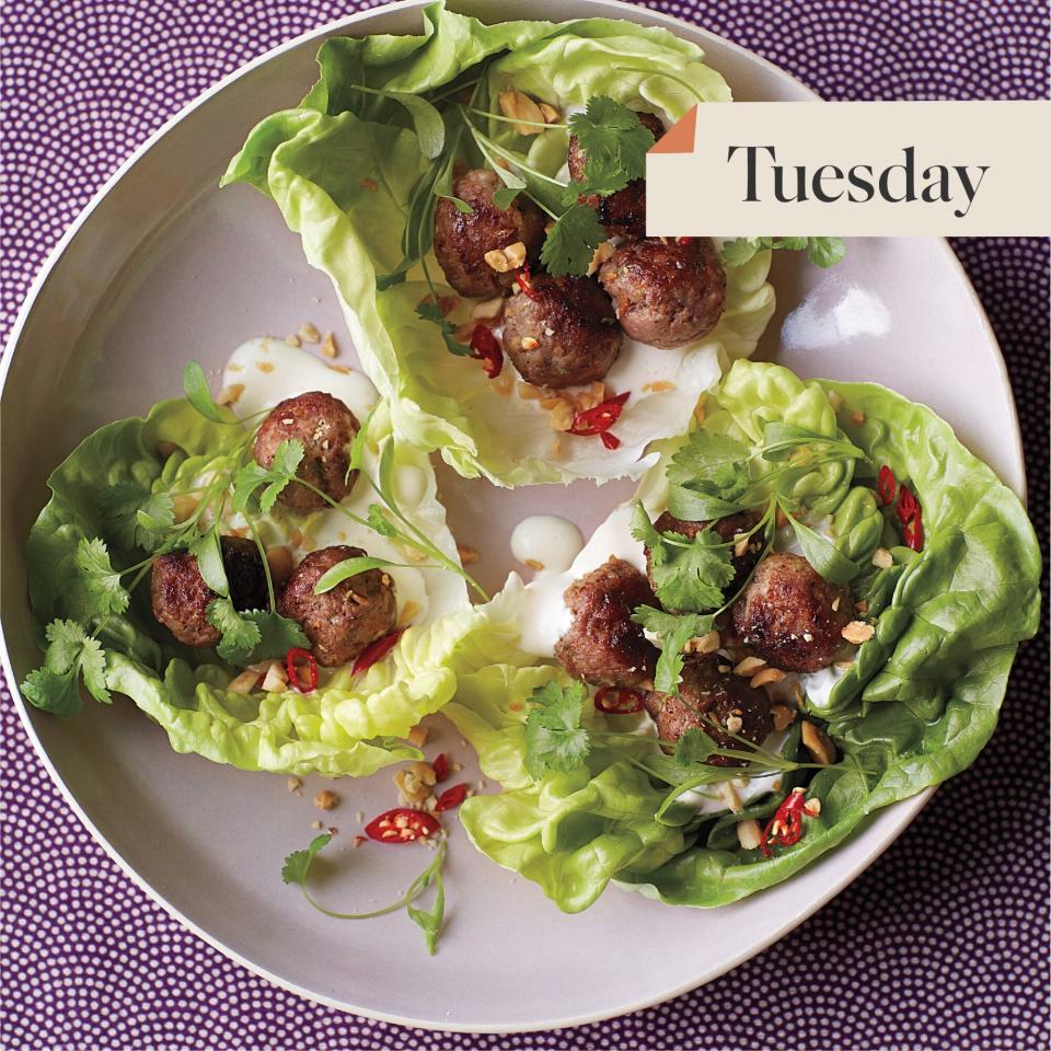 mini meatballs in lettuce cups WFD