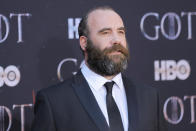 Durante su juventud, Rory McCann, el actor que interpretaba a El Perro, estuvo a punto de perder la vida en un accidente mientras practicaba escalada. Cayó desde una altura de 30 metros y se rompió varios huesos, aunque afortunadamente no le quedaron secuelas importantes. (Foto: Caitlyn Ochs / Reuters).