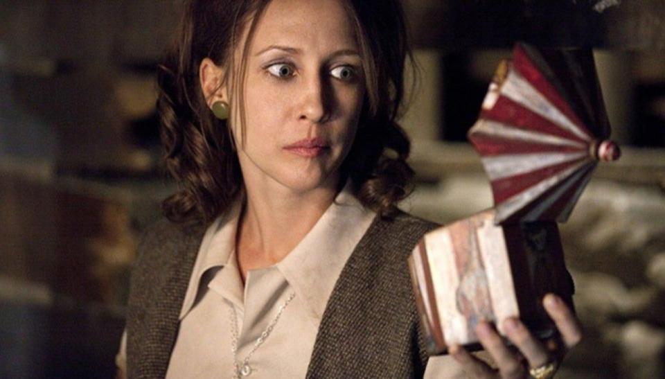 14) Vera Farmiga