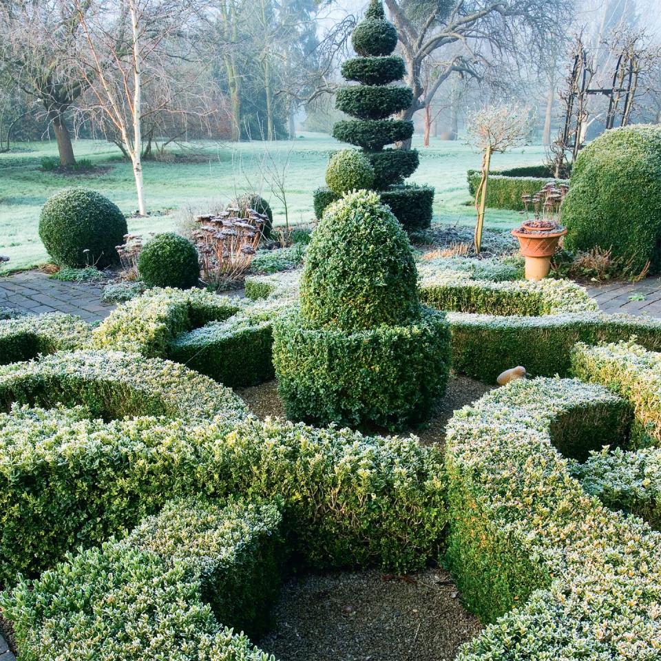 Photo credit: Glorious Gardens, by Country Living|Clive Nichols Garden Pictures