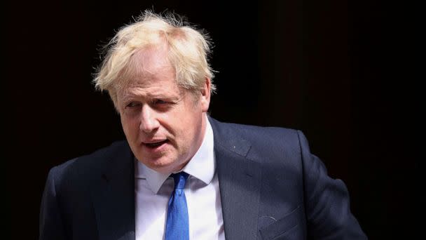 PHOTO: British Prime Minister Boris Johnson walks at Downing Street in London, July 6, 2022. (Henry Nicholls/Reuters)