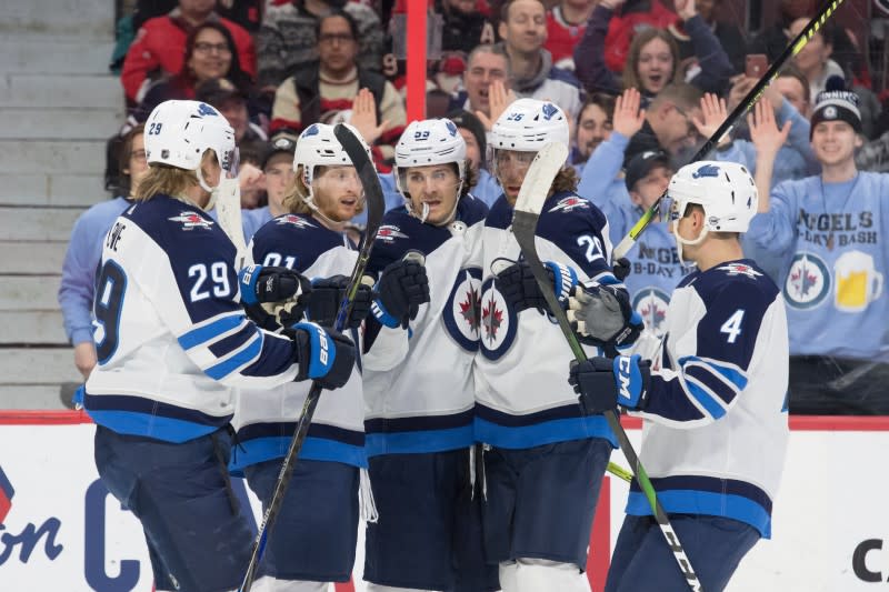 NHL: Winnipeg Jets at Ottawa Senators