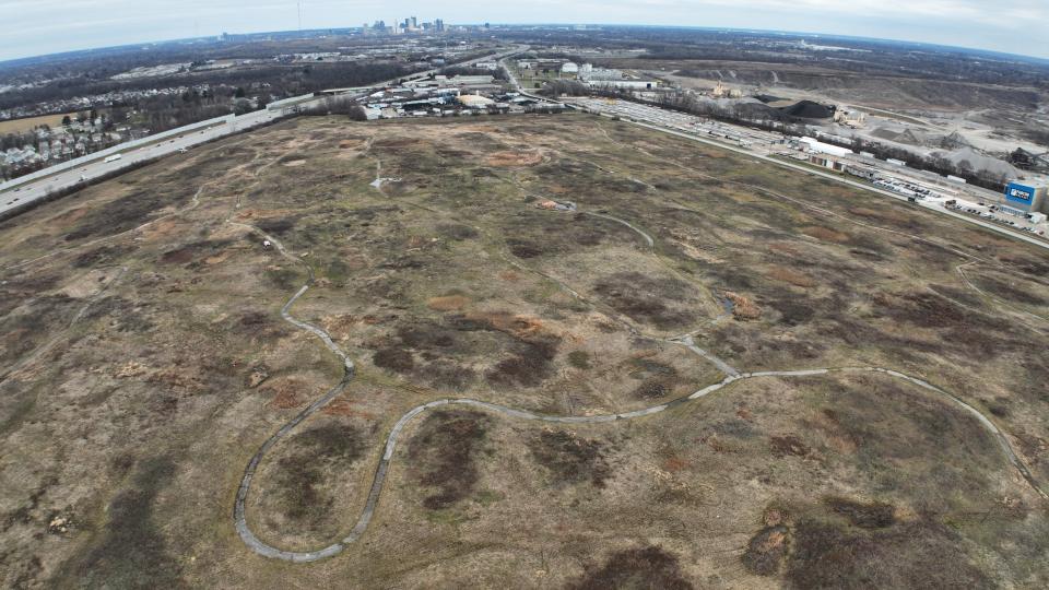 A solar project planned for the former Phoenix landfill site has been canceled after the developer didn't complete work in the required time.