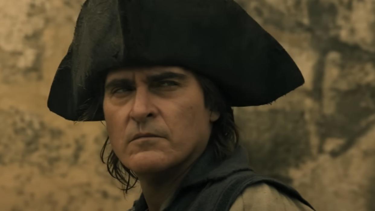  Joaquin Phoenix in Napoleon. 