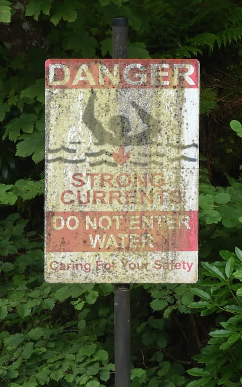 A warning sign which has since been put up by a friend of Debbie's at the site where Christopher died - Credit: Jay Williams