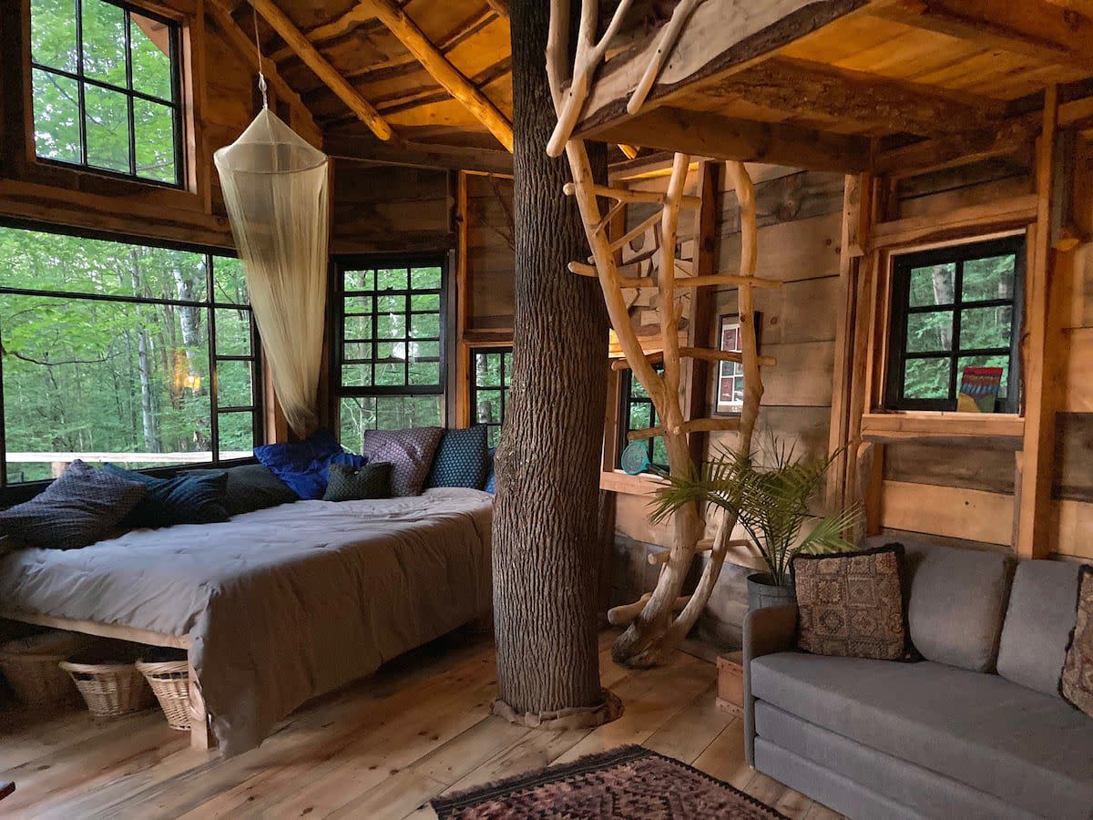 Treehouse at Bliss Ridge Farm: More