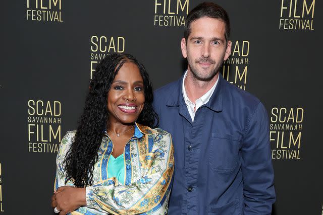 <p>Cindy Ord/Getty </p> Sheryl Lee Ralph and "Unexpected" director Zeberiah Newman at the Savannah Film Festival in October