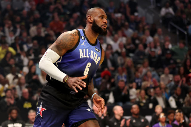 LeBron James' Los Angeles Lakers jersey most popular for second straight  year, NBA News