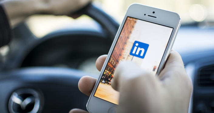 The Top 10 LinkedIn Facts and Figures in 2014 You Need To Know image The Top 10 LinkedIn Facts and Figures in 2014 You Need To Know