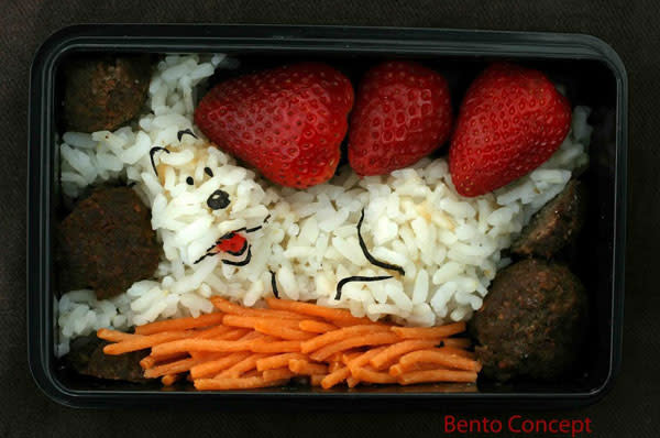 Tintin readers can hardly fail to recognize loyal dog Snowy, uniquely qualified to be rendered in the medium of white rice. Image courtesy of <a href="http://bento-concept.blogspot.com/" rel="nofollow noopener" target="_blank" data-ylk="slk:Bento Concept;elm:context_link;itc:0;sec:content-canvas" class="link ">Bento Concept</a>.