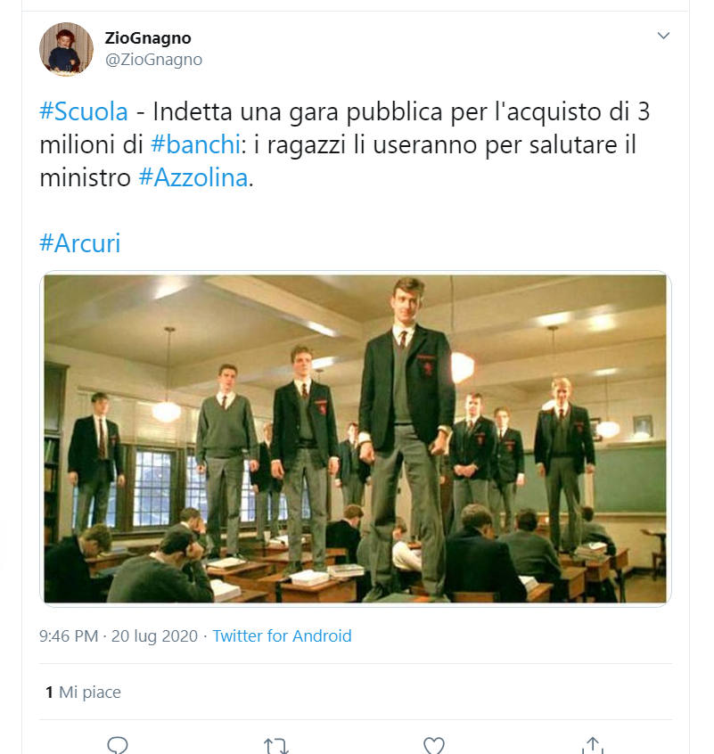 Tra le polemiche sui costi si inserisce la fantasia degli utenti social che ha immaginato i banchi come "auto a scontro" durante la ricreazione. C'è poi chi si è accorto che potrebbero essere utili per scolare la pasta, visto i fori dove si ripongono gli zaini. Qualcuno ha giocato con le parole tirando fuori l'espressione "banchi di nebbia" per esprimere una mancanza di visione nella creazione della scuola del futuro.