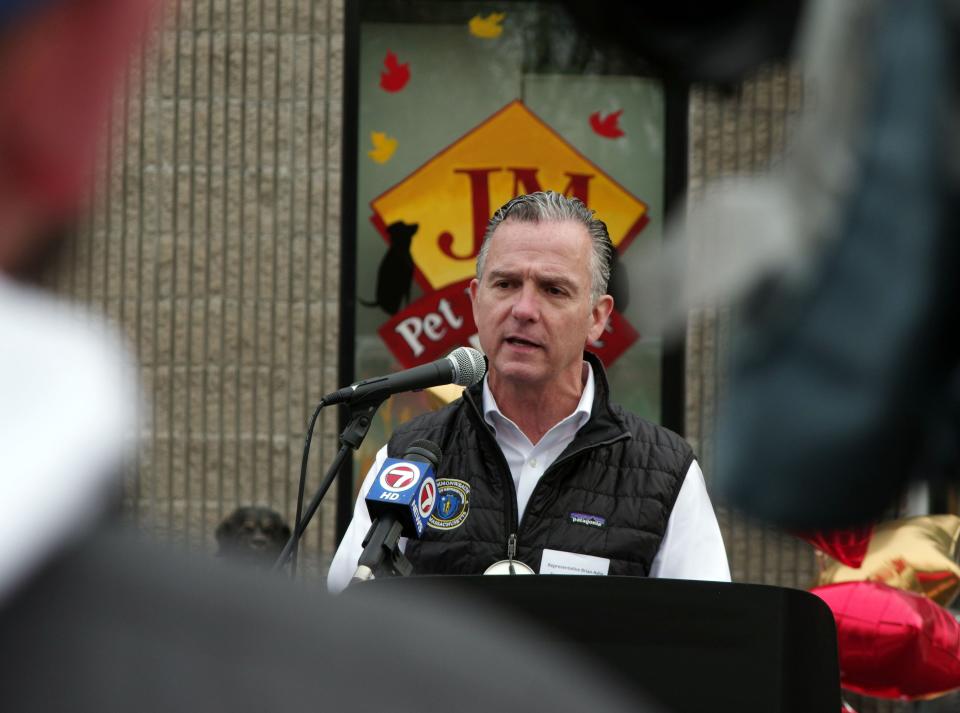 Wed., Nov. 17, 2021 --  State Rep. Brian Ashe of the 2nd Hampden District, speaks at the Pet Rally held at JM's Pet Resort in Brockton in support of "Ollie's Law" (H.305) to better regulate pet daycare centers and kennels, a bill he helped sponsor.