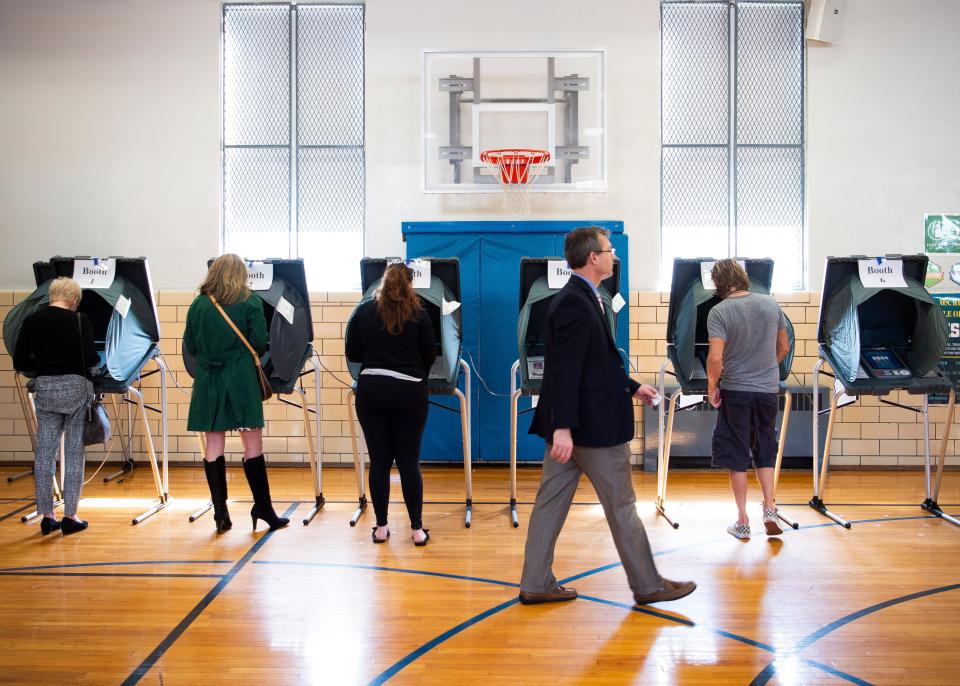 Voters cast their ballotts at Sequoyah Elementary School on Election Day in Knoxville on March 3, 2020. Candidates for this year's city elections can now pick up qualifying petitions and have until noon May 18 to return them with a minimum of 25 qualified voters in support of the candidacy.