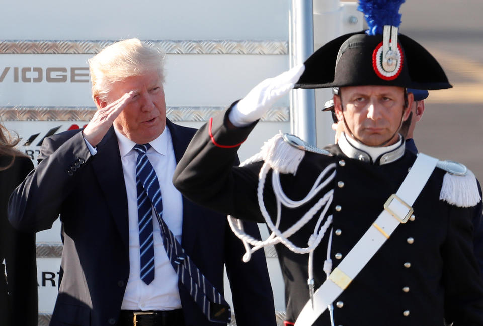 <p>President Donald Trump salutes as he arrives at the Leonardo da Vinci-Fiumicino Airport in Rome, Italy, May 23, 2017. (Photo: Remo Casilli/Reuters) </p>