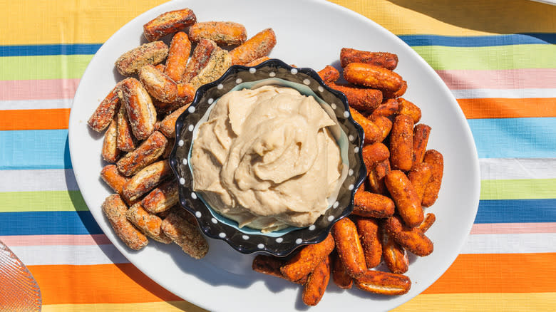 OMG! pretzels  with hummus