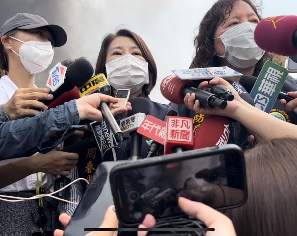 屏東縣消防局長許美雪的消防專業遭質疑，縣長周春米表示，對於消防局長的去留會做一個決定。（圖：溫蘭魁攝）