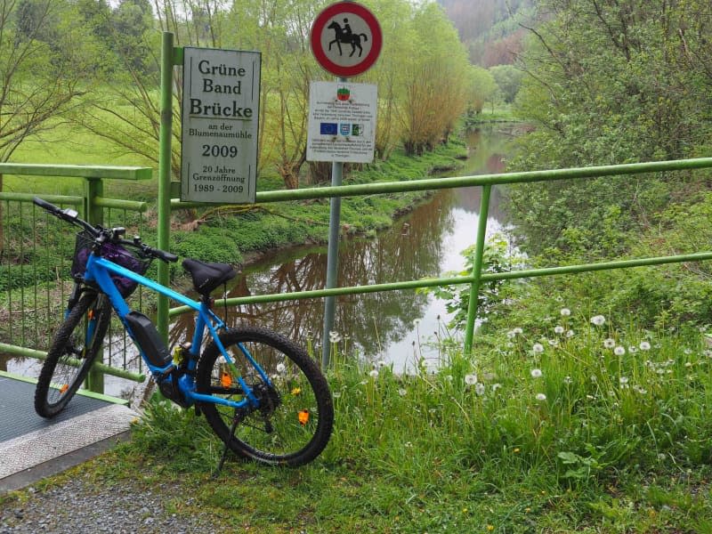 Where East Germany's infamous death strip once ran along the inner German border, there is now a green belt between the Saxon-Bavarian Vogtland region and the Baltic Sea. Andreas Drouve/dpa