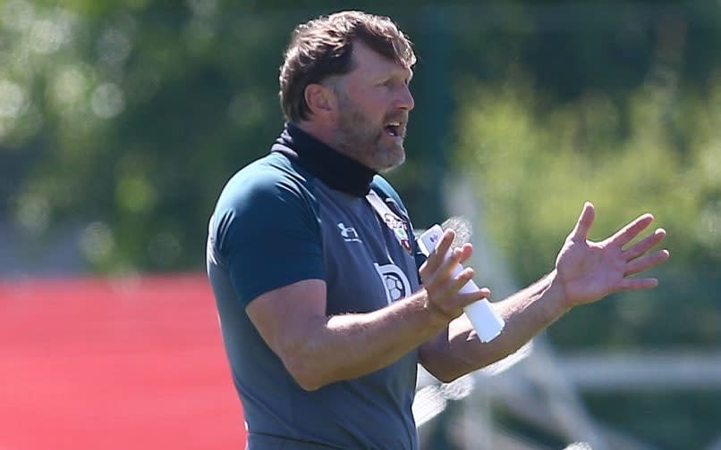 Ralph Hasenhuttl on the training ground