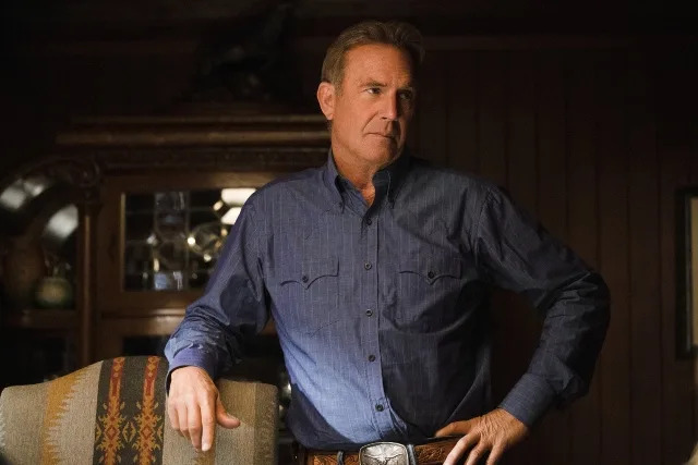 YELLOWSTONE, Kevin Costner, ‘I Want to Be Him', (Season 4, ep. 406, aired Dec. 5, 2021). photo: ©Paramount Network / Courtesy Everett Collection