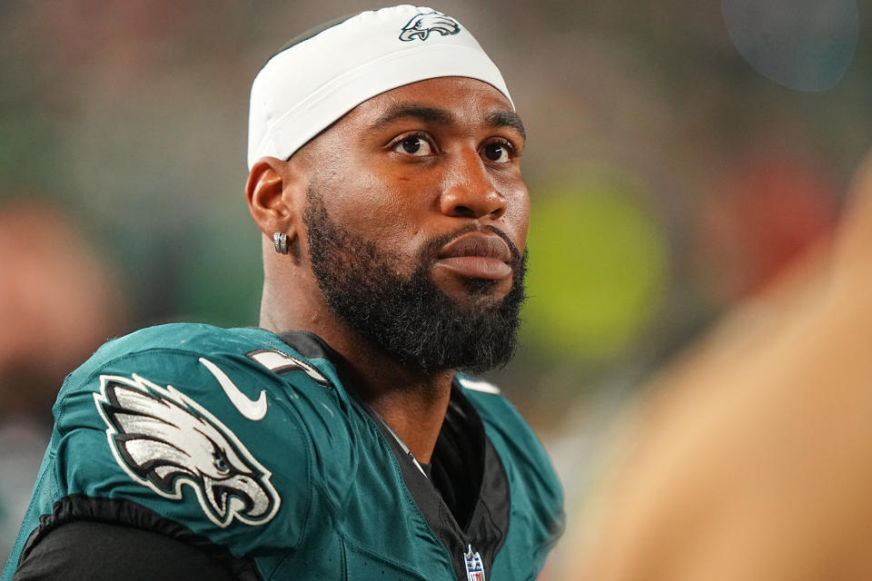 Haason Reddick van de Jets heeft om een ​​ruil verzocht vanwege contractvertragingen, maar de Jets zijn niet van plan hem vrij te laten. (Foto door Erick W. Rasco/Sports Illustrated via Getty Images)