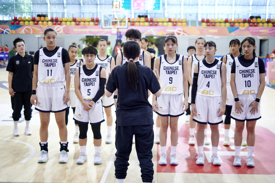 中華隊在U19世界盃女子籃球錦標賽的最後一場賽事中，先靠著壓秒三分追平，最後雖然成功在延長賽中氣走阿根廷，但仍以第15名寫下隊史最差成績。(Photo by Borja B. Hojas/Getty Images)