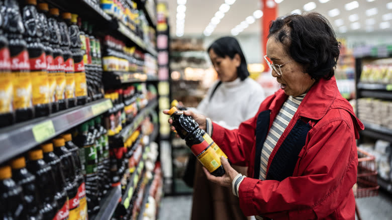 buying soy sauce variety